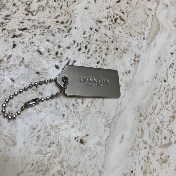 Coach Metal Hang Tag With Chain - Picture 1 of 5